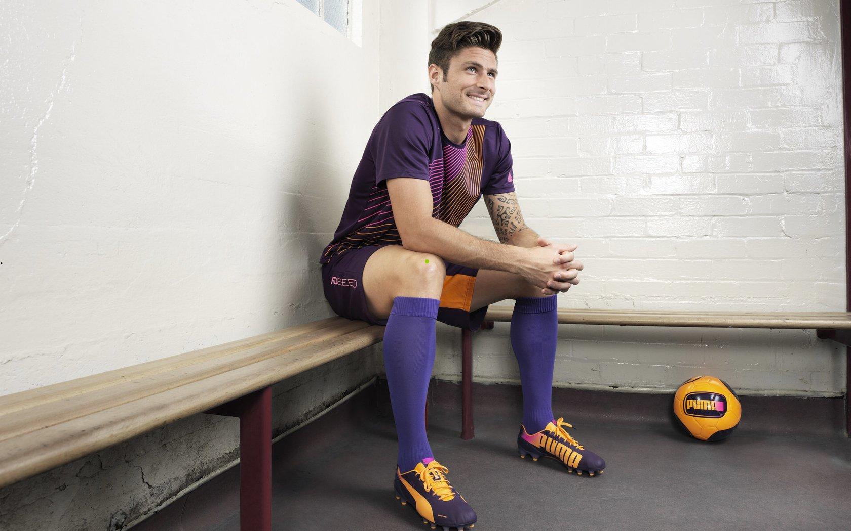 韩足晚报2025.12.3,韩国女足五球溃败荷兰,晋级之路遭遇重挫