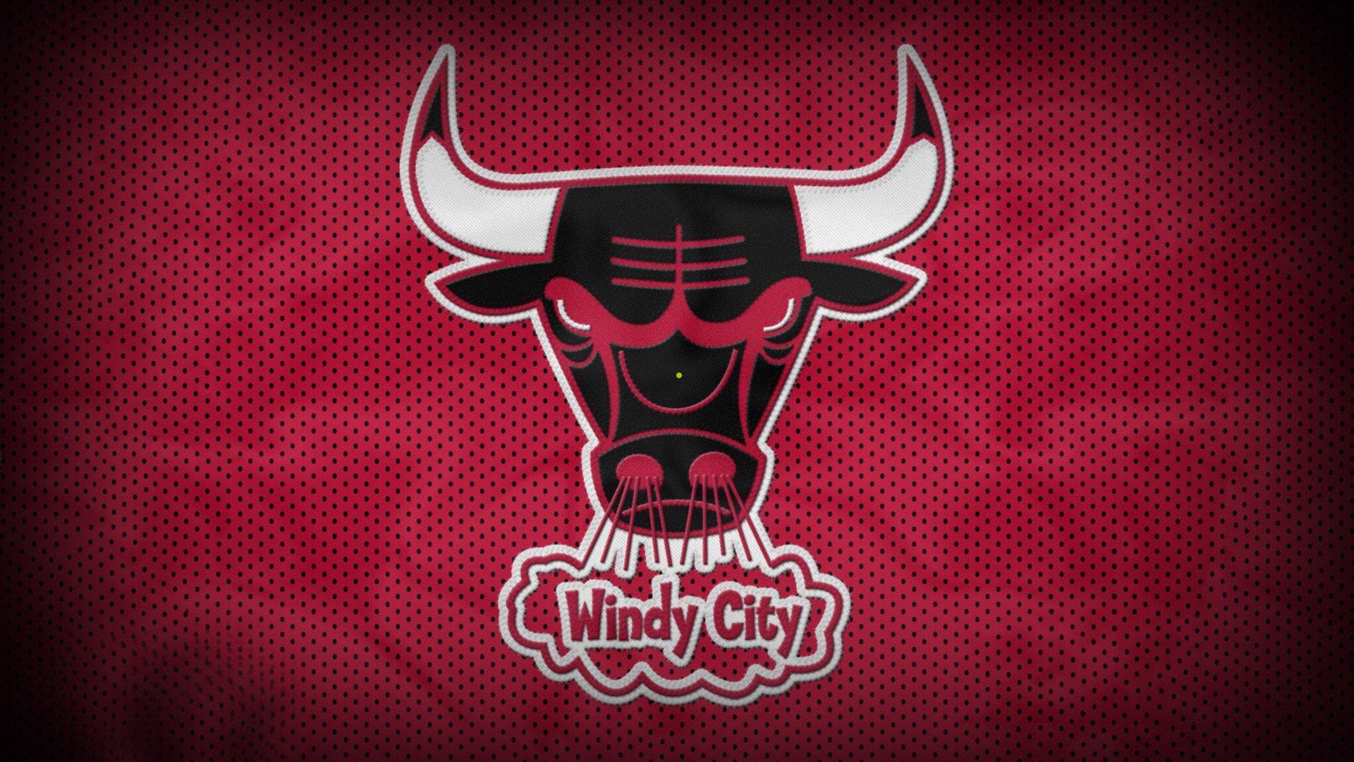 现场直击,塞尔吉尼奥亮相国足训练场,全情投入备战新征程